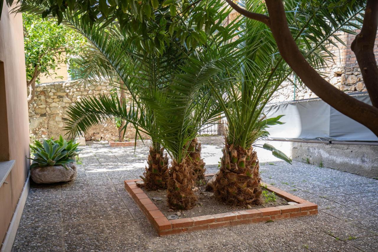 Light Garden Hotel Taormina Exterior photo